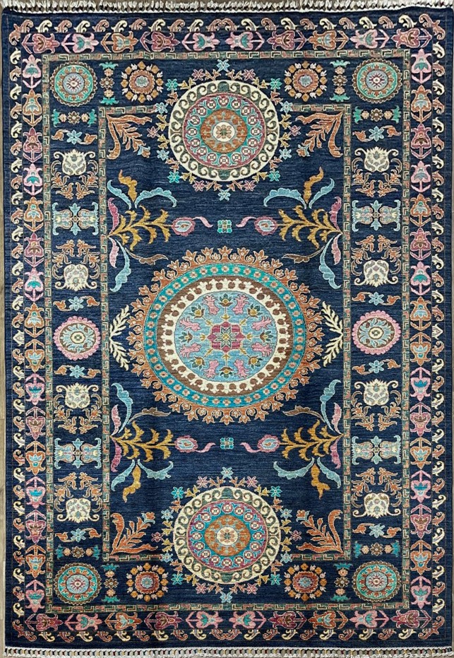 SUZANI